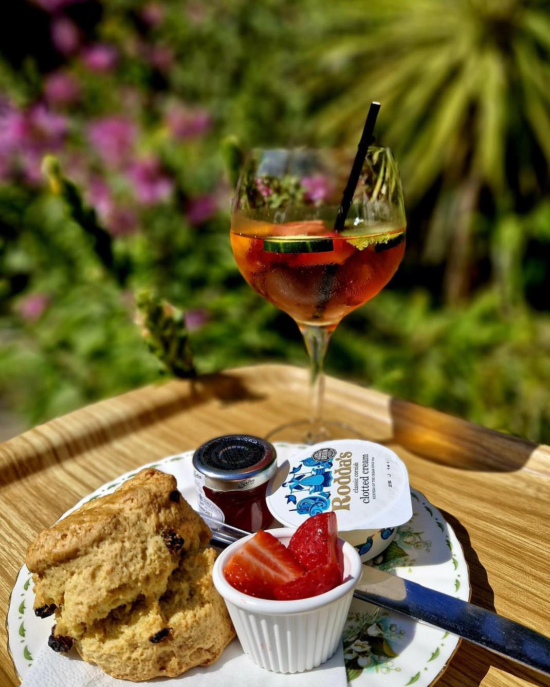 pimms cream tea